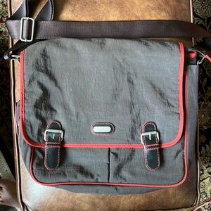 BAGGALLINI TRAVEL BAG